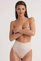 STRINGI CORRECT ZMYSŁOWA MODELUJĄCE SKÓRĘ