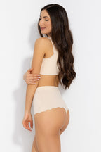 STRINGI CZUJĄ SIĘ DOBRZE