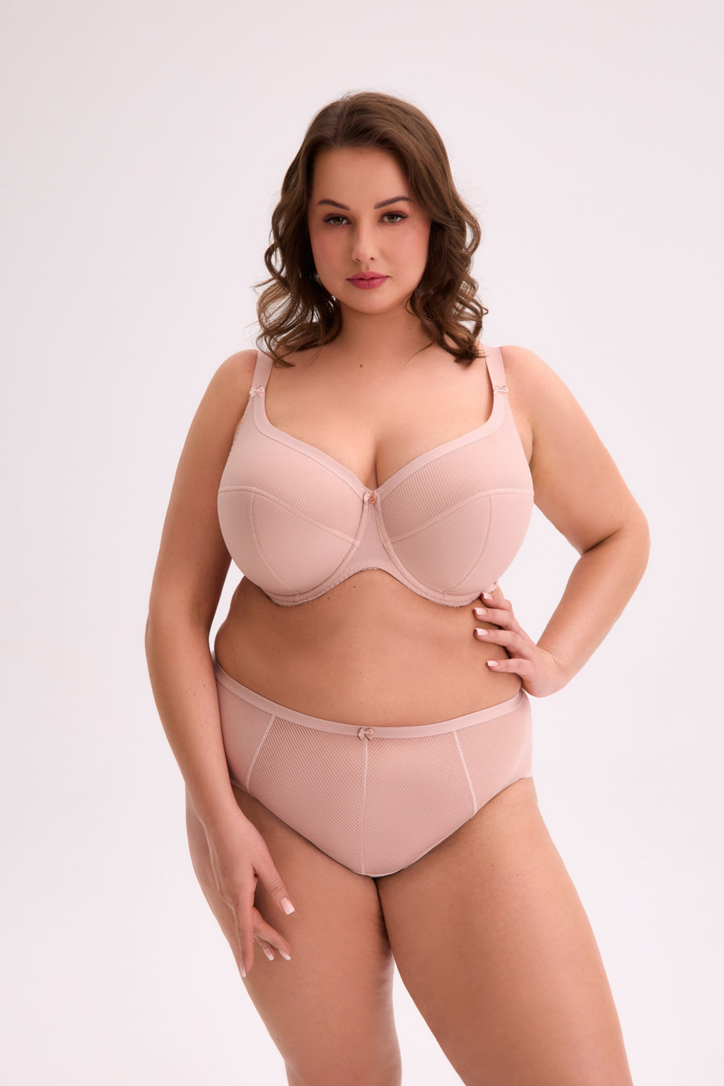 BIUSTONOSZ PÓŁMIĘKNY SONIA MAXI BSM 1058 RÓŻOWY