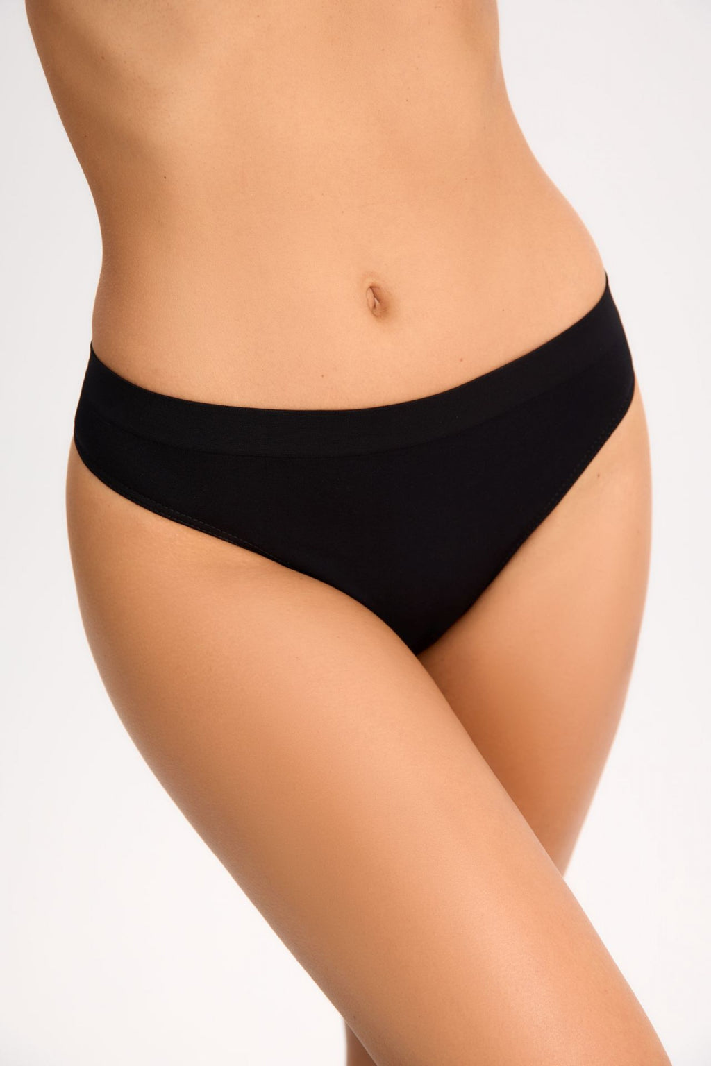 STRINGI BASTET VS 011