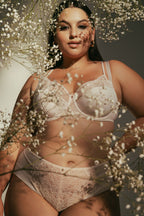 BIUSTONOSZ AV 2163 PÓŁ MIĘKKI PUDER