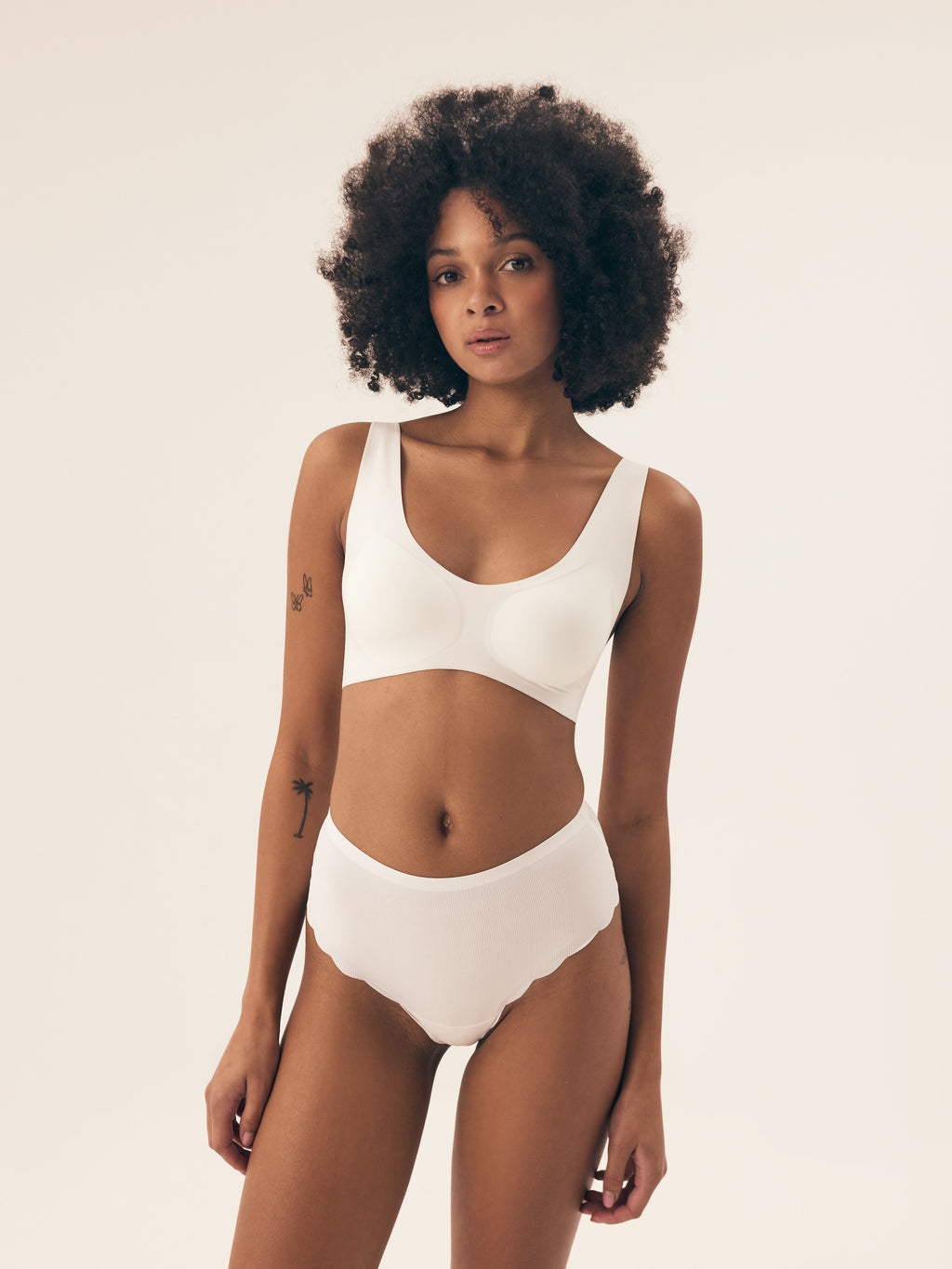 BIUSTONOSZ BAKE 42850