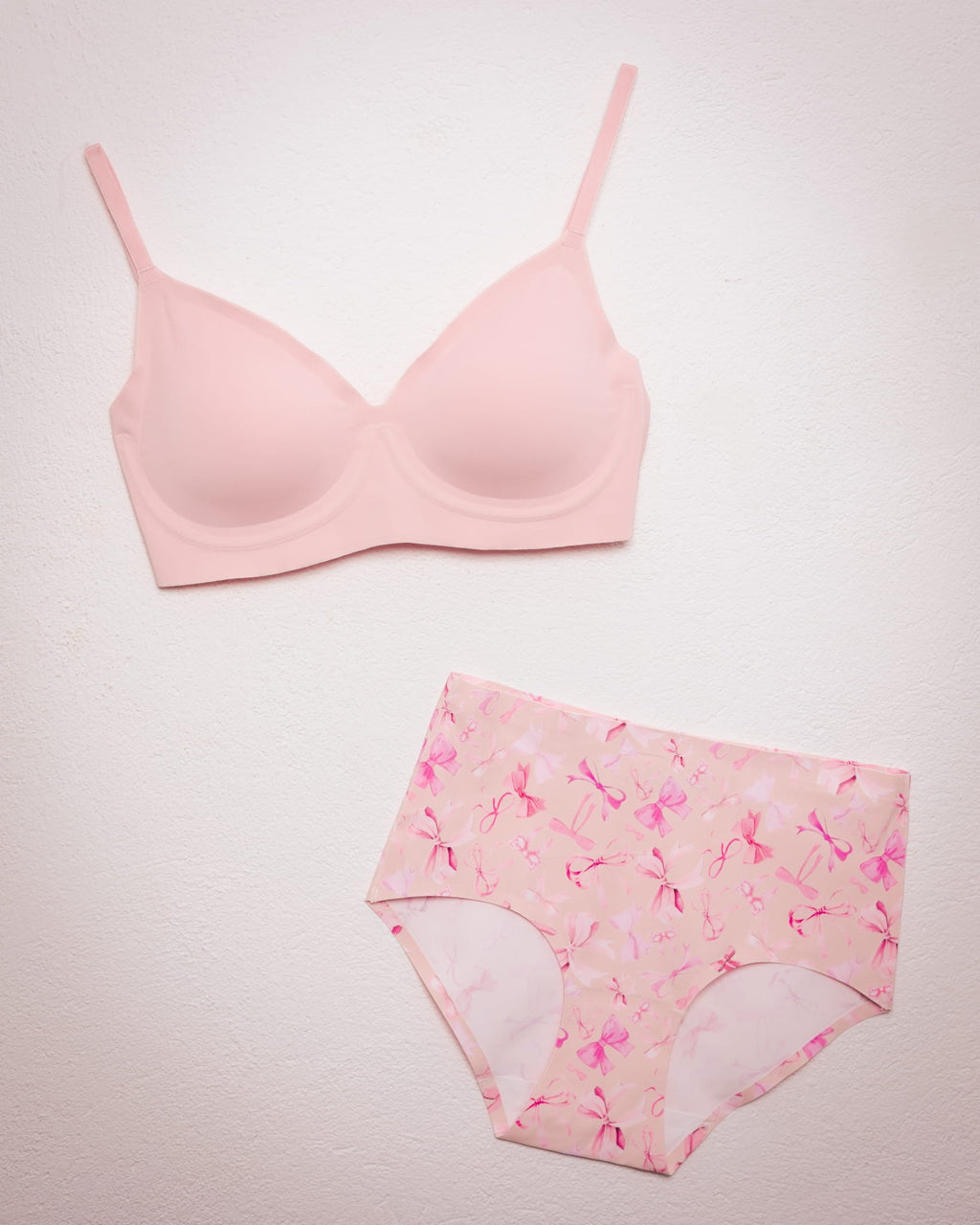 BIUSTONOSZ T-SHIRT BIUSTONOSZ SIMPLE