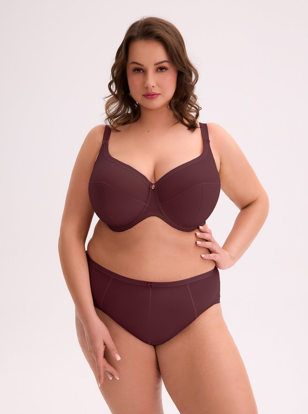 FIGI SONIA GFP 1058 WINO